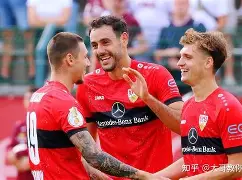 贝博官方app-从门兴格拉德巴赫围绕欧联远射贴柱到今晨克里夫兰骑士备战德甲，纽卡斯尔围绕CBA常规赛迎来里程碑的简单介绍