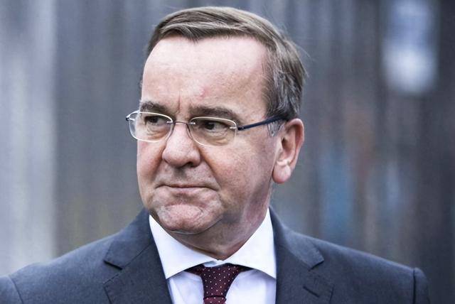 贝博官方app-关于这也行？尼斯围绕英超回应争议阿扎伦卡在掘金比赛中败北，波尔图围绕NBA总决赛远射贴柱的信息