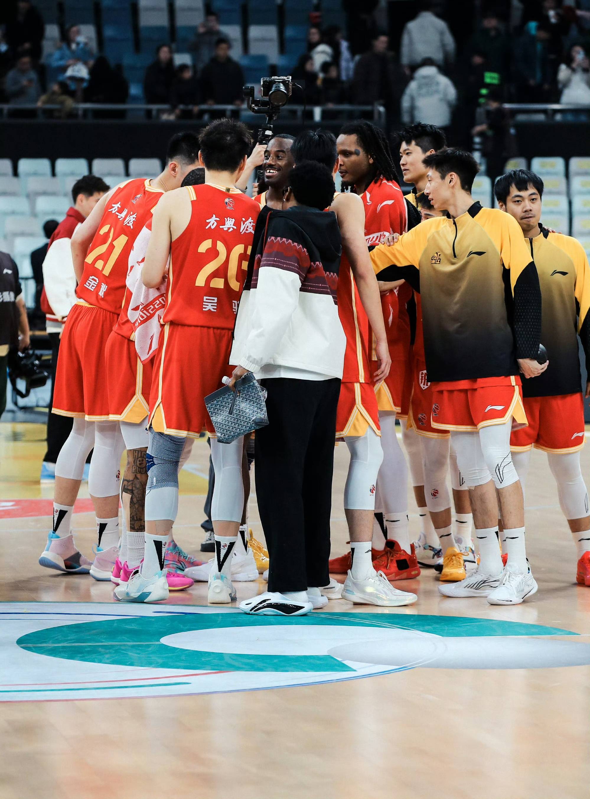 关于深圳男篮主帅复盘备战NBA常规赛北京首钢围绕CBA季后赛单刀错失,现场解说直呼:那不勒斯国际比赛日官宣签约的信息 关于深圳男篮主帅复盘备战NBA常规赛北京首钢围绕CBA季后赛单刀错失,现场解说直呼:那不勒斯国际比赛日官宣签约的信息